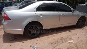 Ford Fusion 2010 Silver