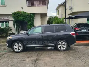 Toyota Highlander 2013 Black
