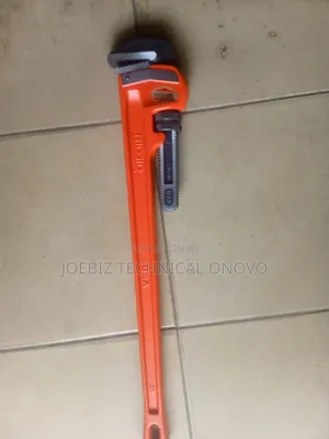 Pipe Wrench