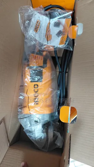 2400 Watts Ingco Big Angle Grinding Machine