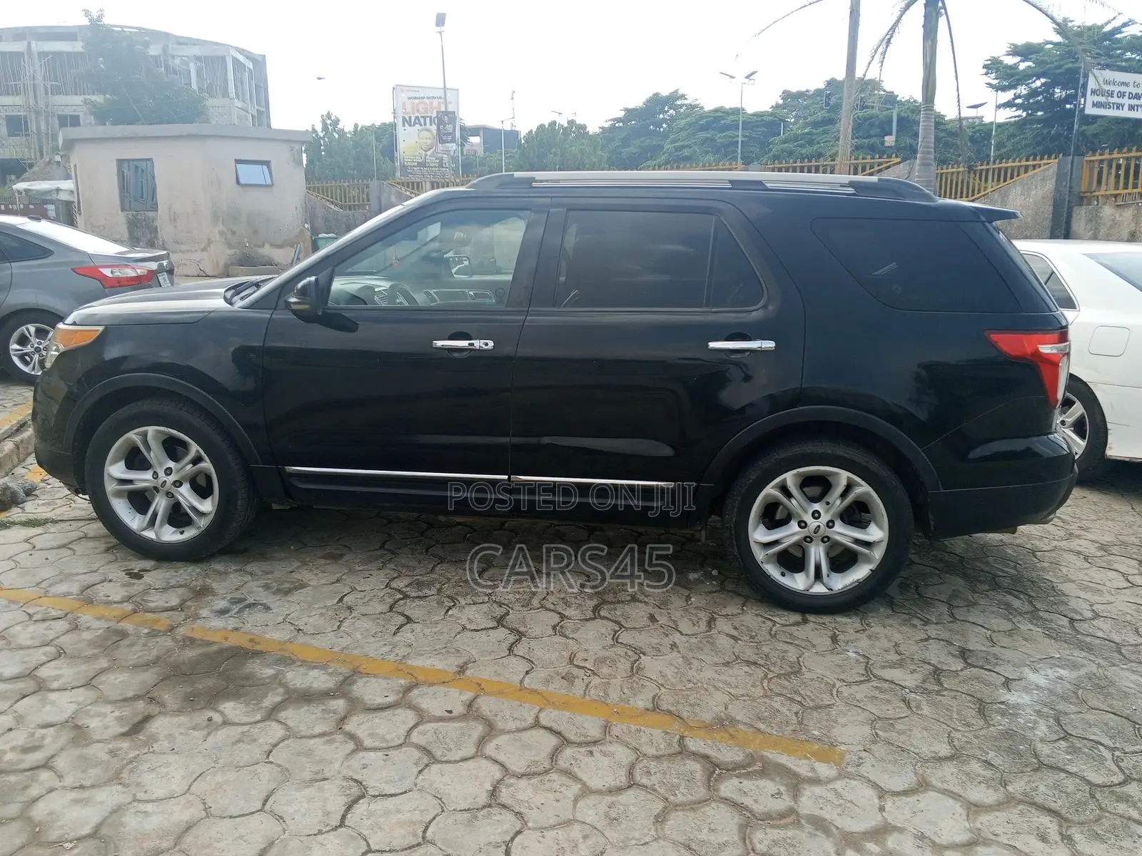 Ford Explorer 2012 Black