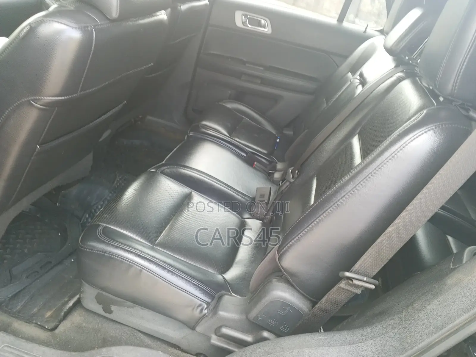 Ford Explorer 2012 Black