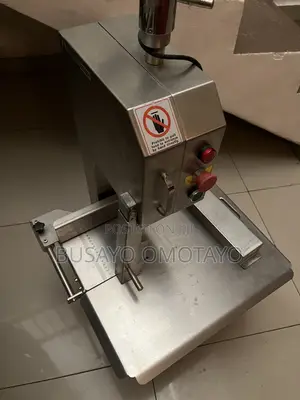Bone Cutter Machine