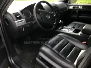 Volkswagen Touareg 2006 Gray