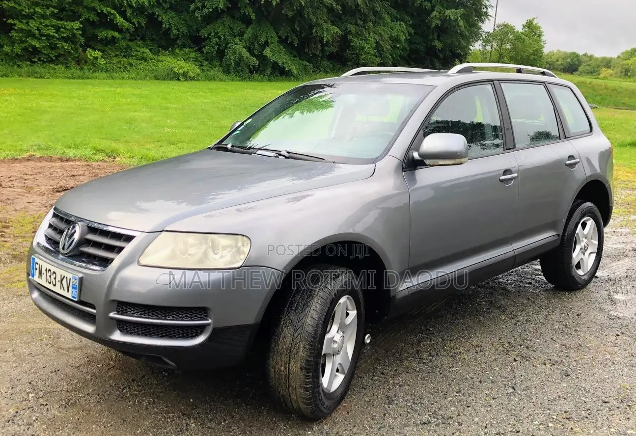 Volkswagen Touareg 2006 Gray