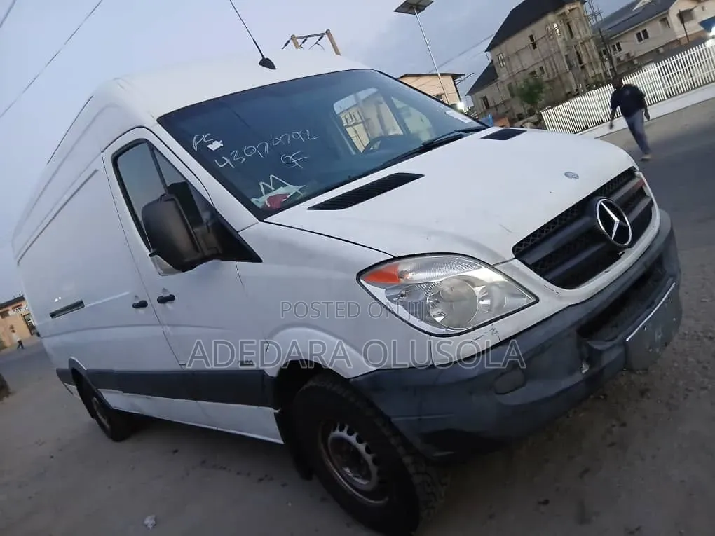 Mercedes-Benz Sprinter 2013 White