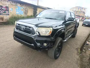 Toyota Tacoma 2013 Black
