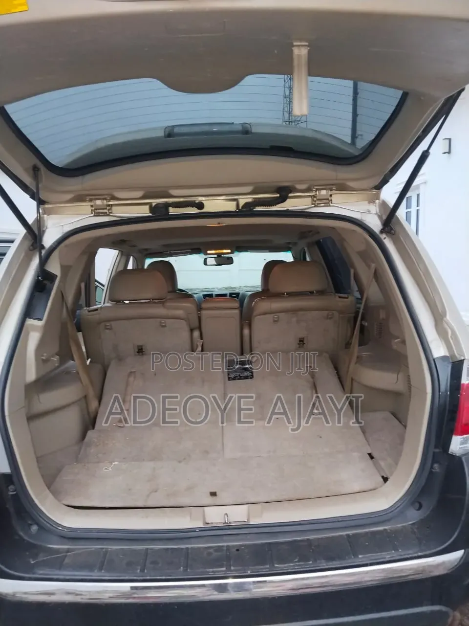 Toyota Highlander 2012 Gold