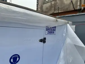 250kva Perkins Soundproof Diesel Generator 100% Copper Coil