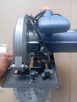 Master Flex 1600W Circular Saw (Model MF-1852CS)
