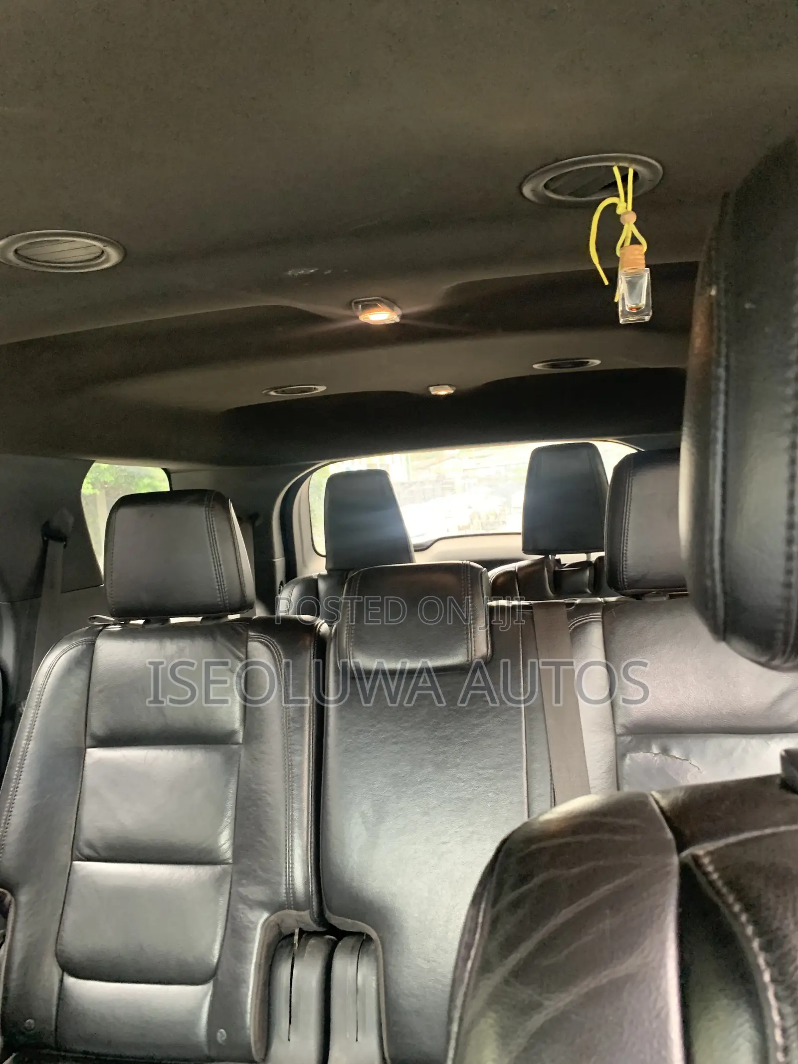 Ford Explorer 2011 Red