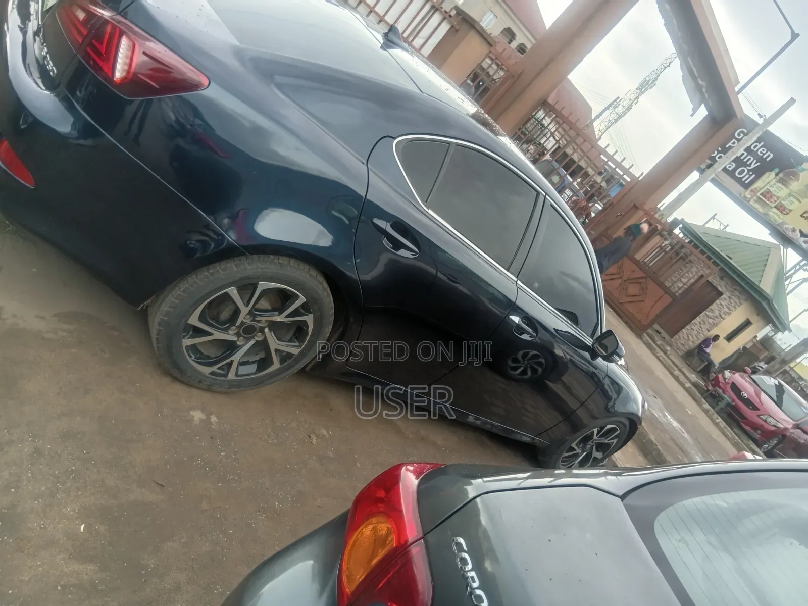 Lexus IS 2009 Blue