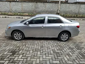 Toyota Corolla 2008 Silver