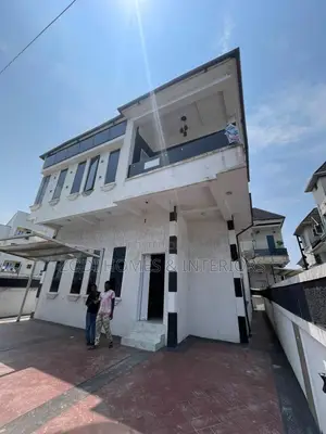 5bdrm Duplex in Lekki for rent
