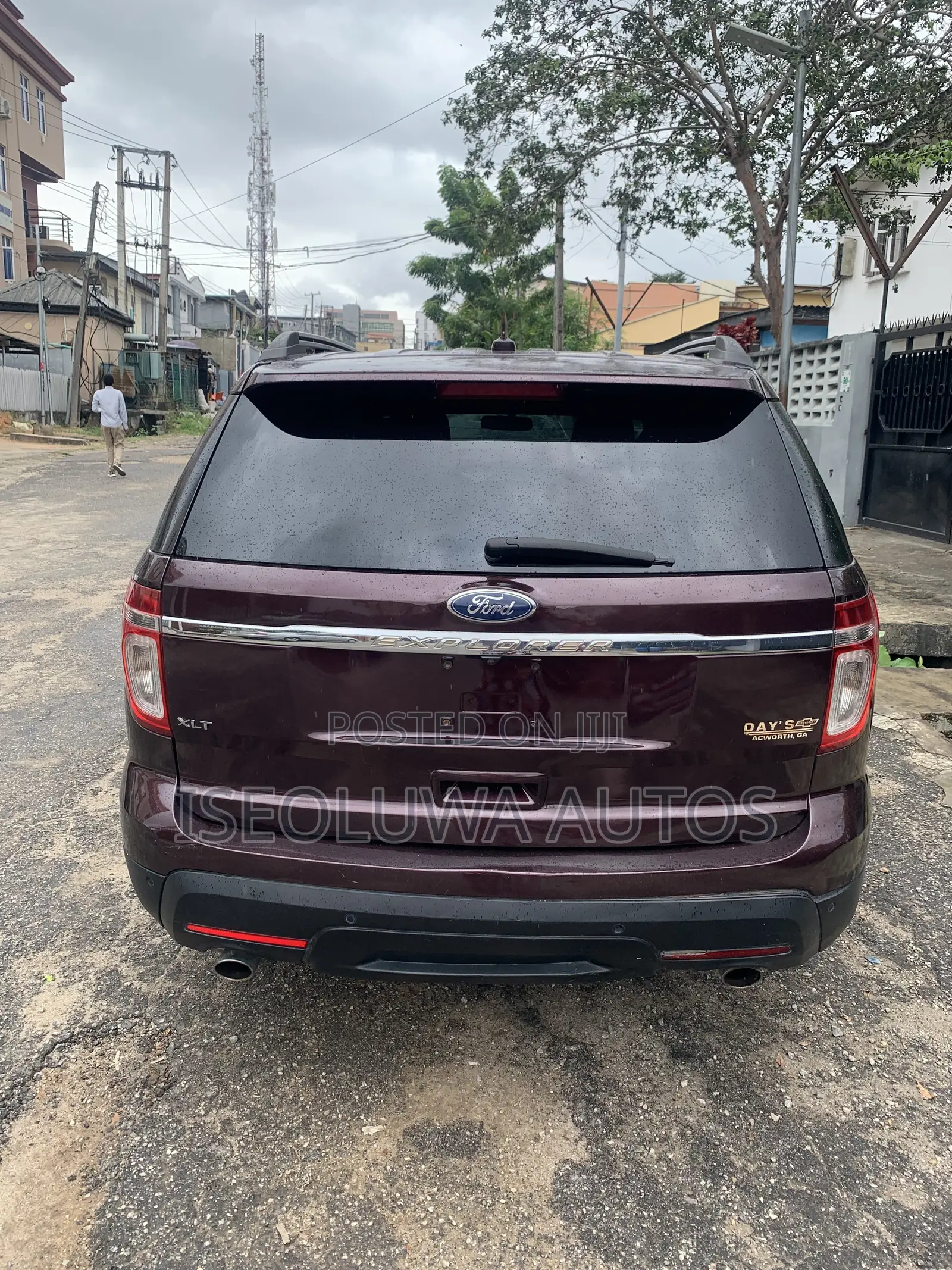Ford Explorer 2011 Red