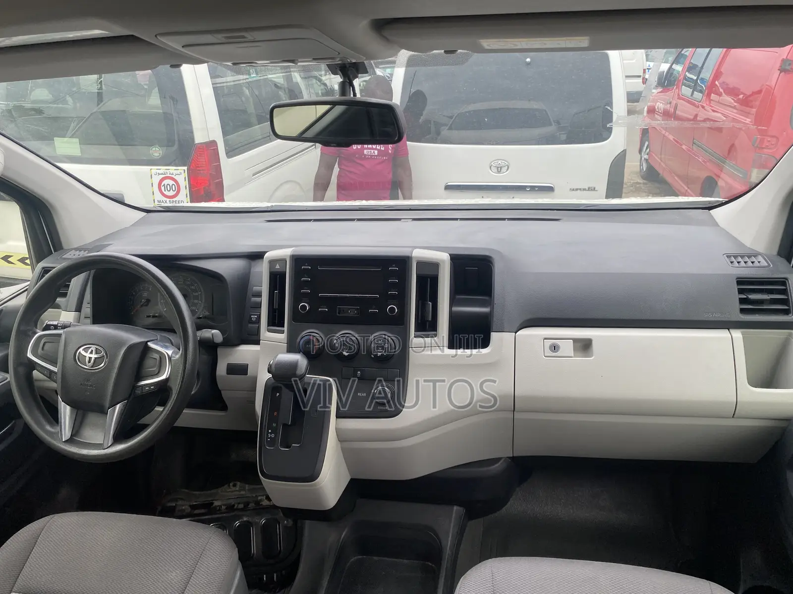 Toyota HiAce 2021 White