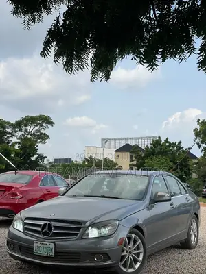 Mercedes-Benz C300 2009 Gray