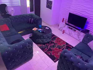 7 Sitter Green Parlour Sofas With Centre Table