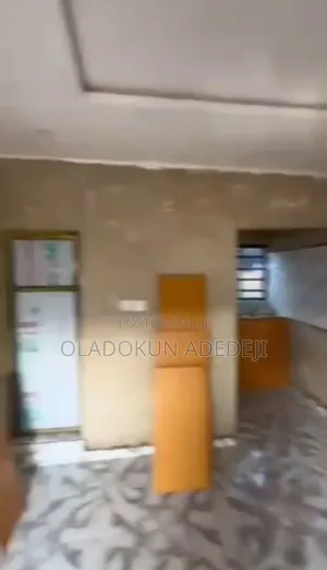 1bdrm Apartment in Sholuyi, Soluyi for rent