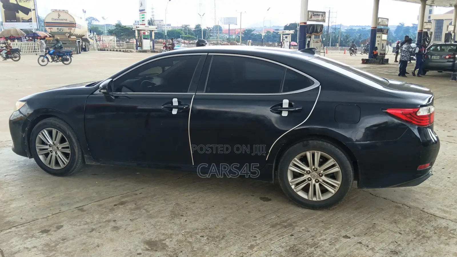 Lexus ES 2015 Black