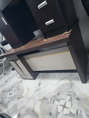 Executive 1.4meter Advanced Wooden Office Table