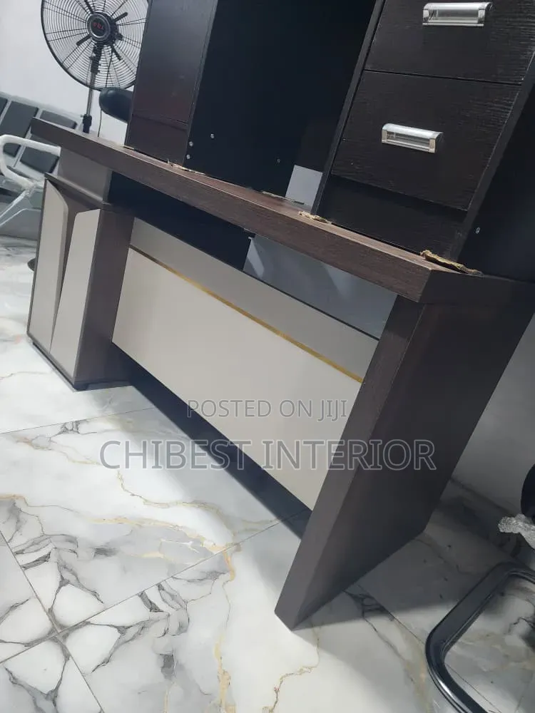 Executive 1.4meter Advanced Wooden Office Table