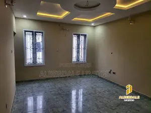 2bdrm Block of Flats in Osapa london for rent