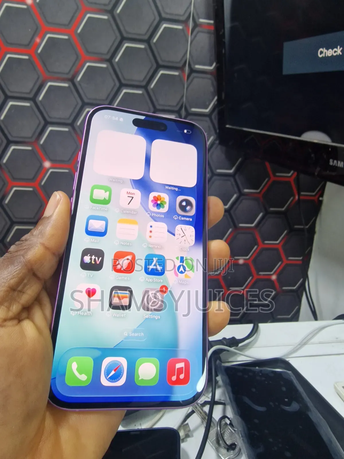 Apple iPhone 16 256 GB Pink