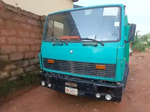 Mercedes Truck.814