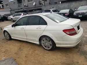 Mercedes-Benz C300 2008 White