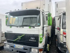 Volvo Fl45 2002 White