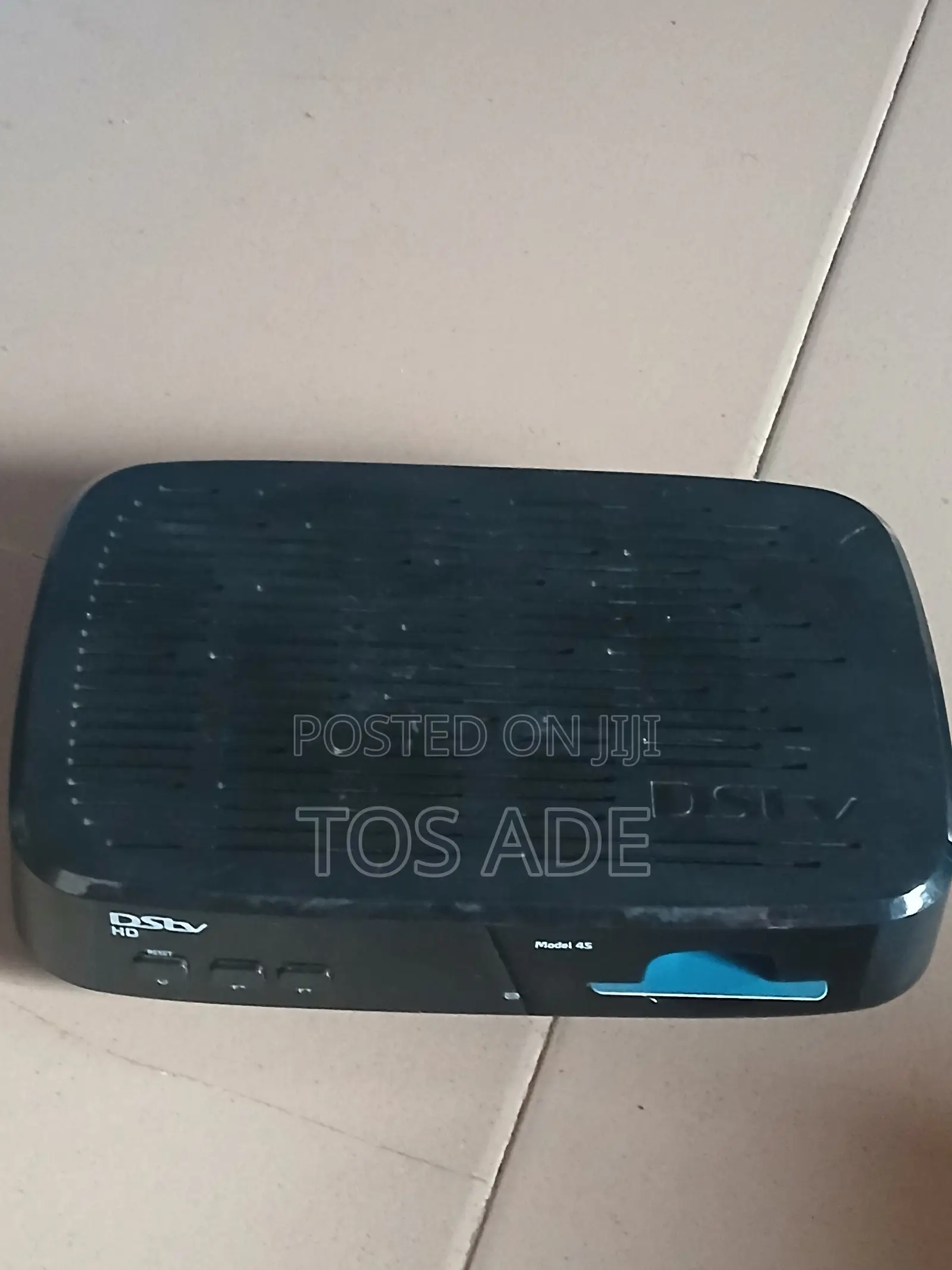 DSTV Decoder