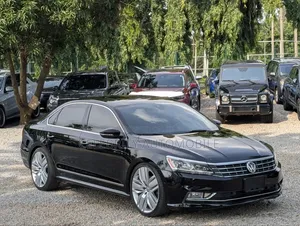 Volkswagen Passat V6 SEL Premium 4dr Sedan (3.6L 6cyl) 2016 Black