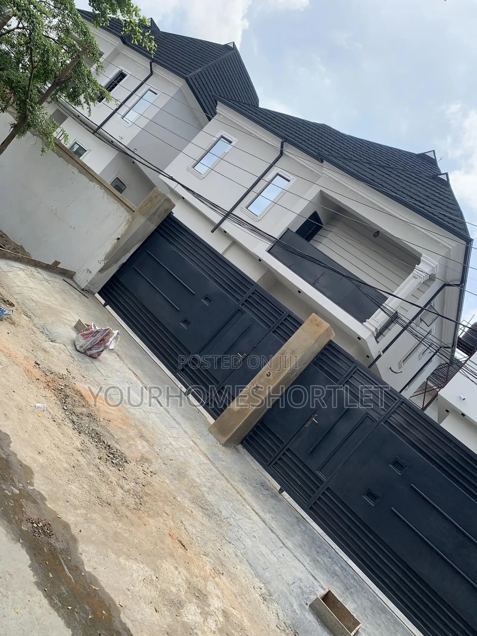 New Built 4 Bedroom Duplex ( Self Compound)