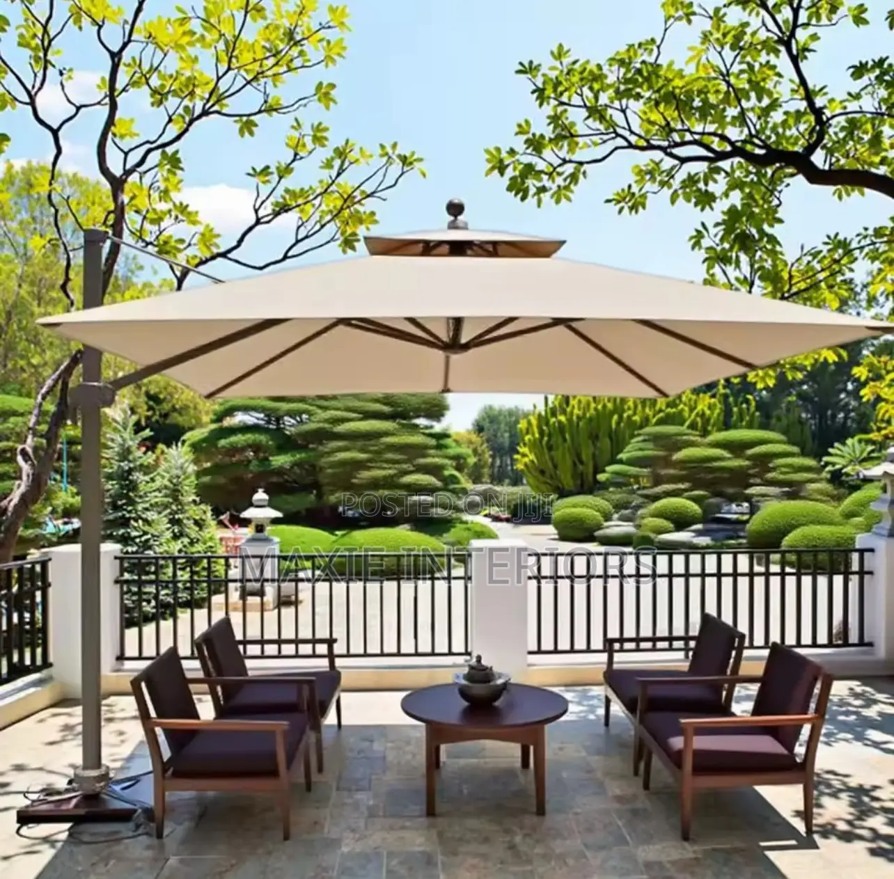 Heavy Duty Square Shaped Outdoor Garden Umbrella