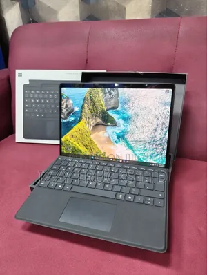 Laptop Microsoft Surface Pro 11th Edition, a Copilot+ PC 16GB SSD 512GB