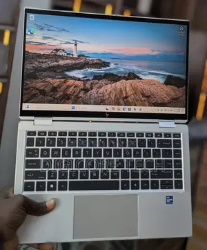 Laptop HP EliteBook 1040 G8 32GB Intel Core i7 SSD 512GB