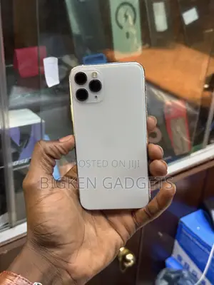 Apple iPhone 11 Pro 64 GB White