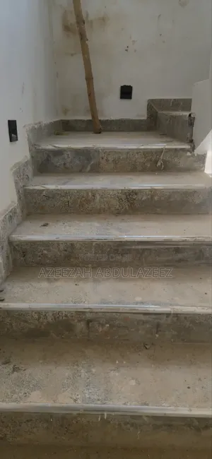 3bdrm Apartment in Sabon Lugbe for rent