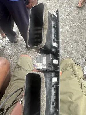 AC Vent Camry 2.7