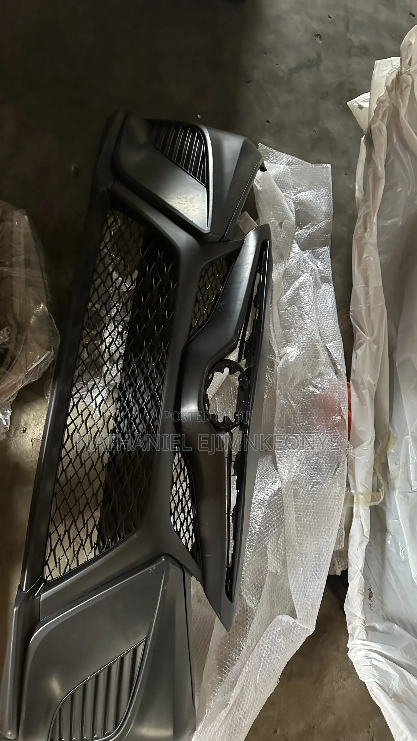 Complete Front Bumper Camry 2018 SE