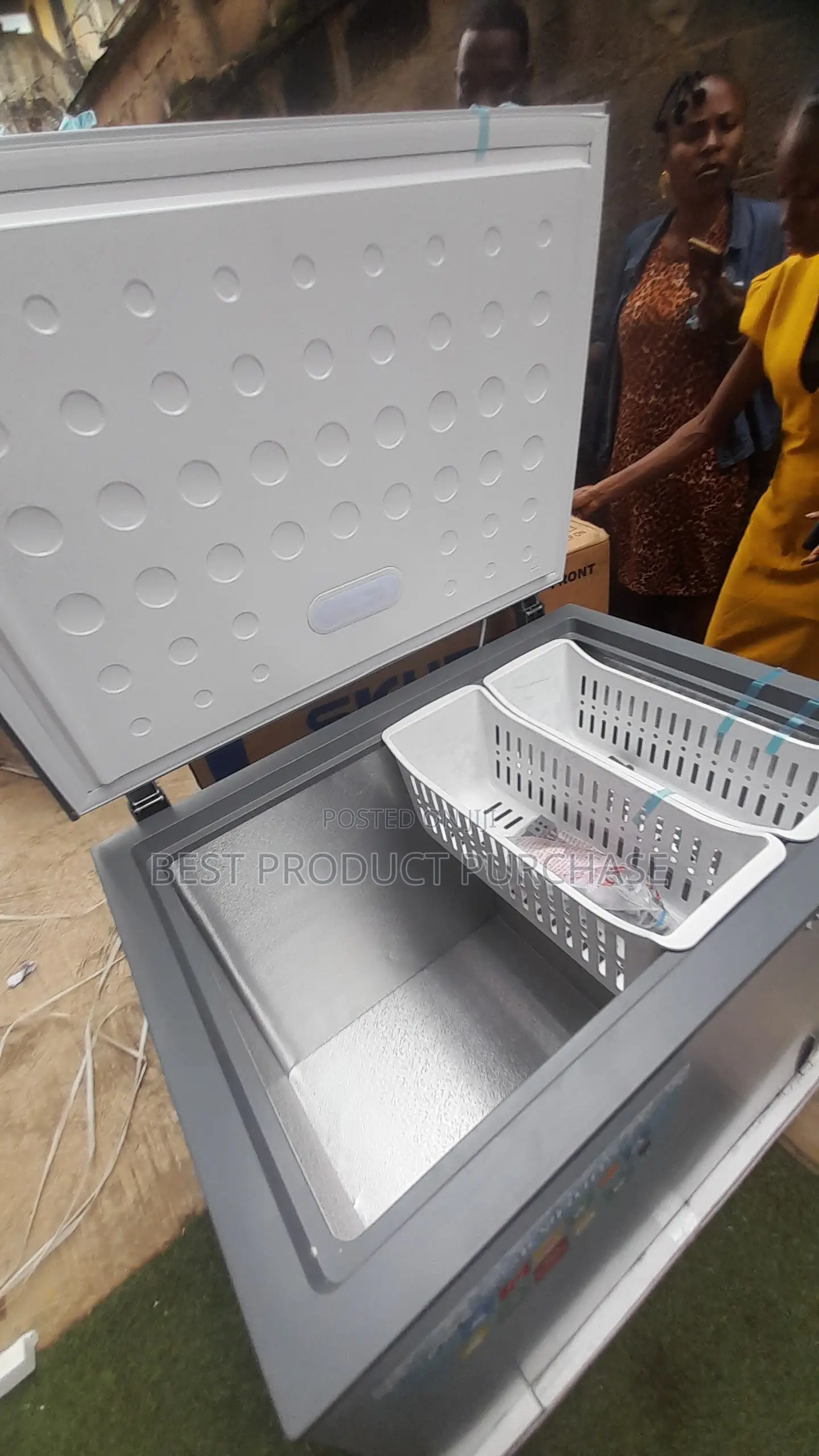 New Stock SkyRun BD-260A Chest Freezer