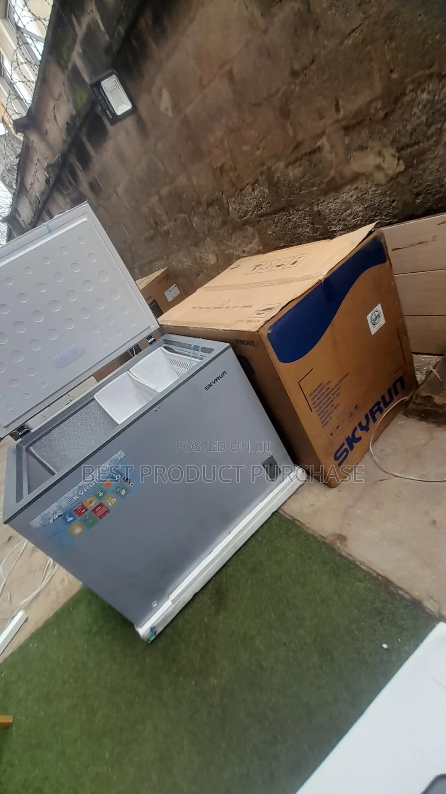 New Stock SkyRun BD-260A Chest Freezer