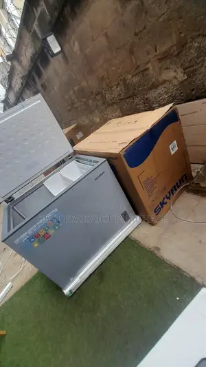 New Stock SkyRun BD-260A Chest Freezer