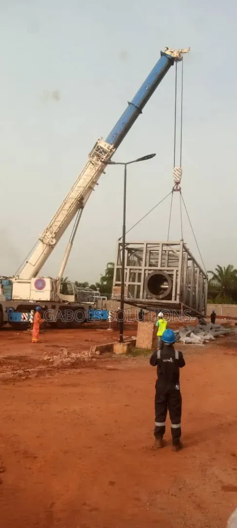 160 Ton Terrex Crane