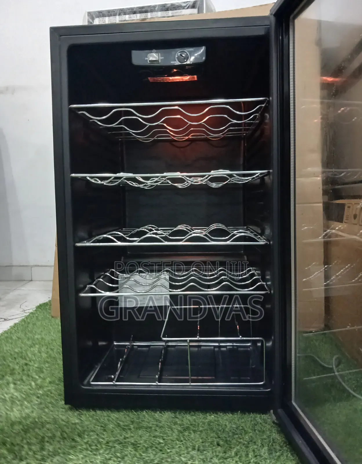 Wine Chiller 50 Bottles