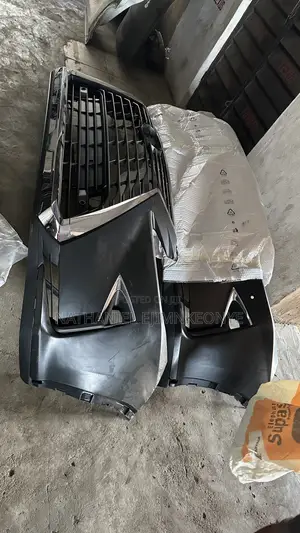 Complete Front Bumper RX350 2017/2018 LE