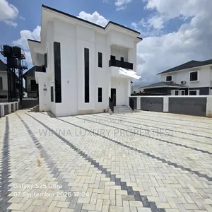 5bdrm Duplex in Around Jedo Axis, Lugbe District for sale
