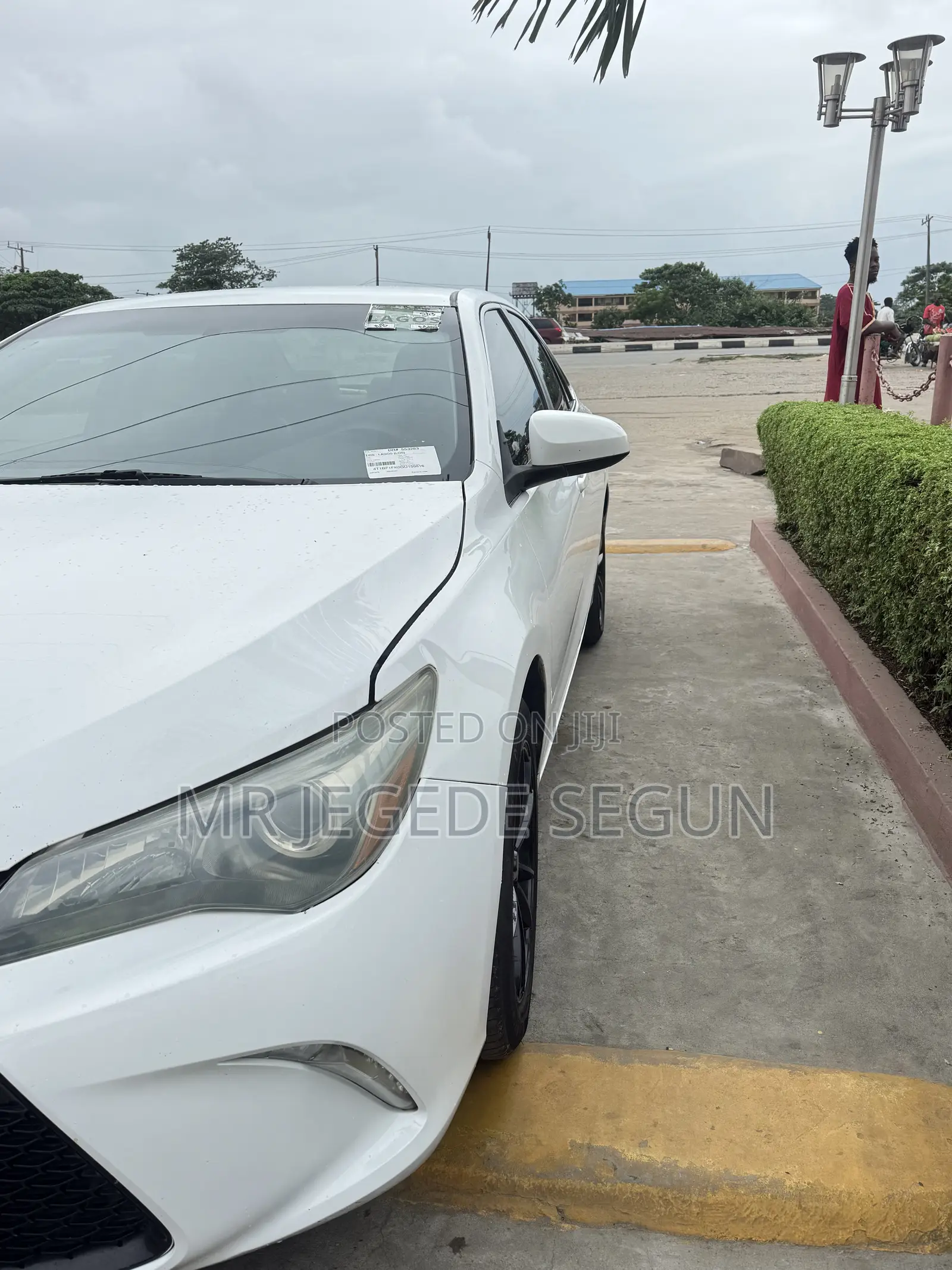 Toyota Camry 2016 White