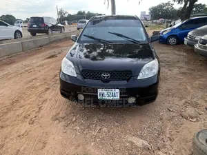 Toyota Matrix 2004